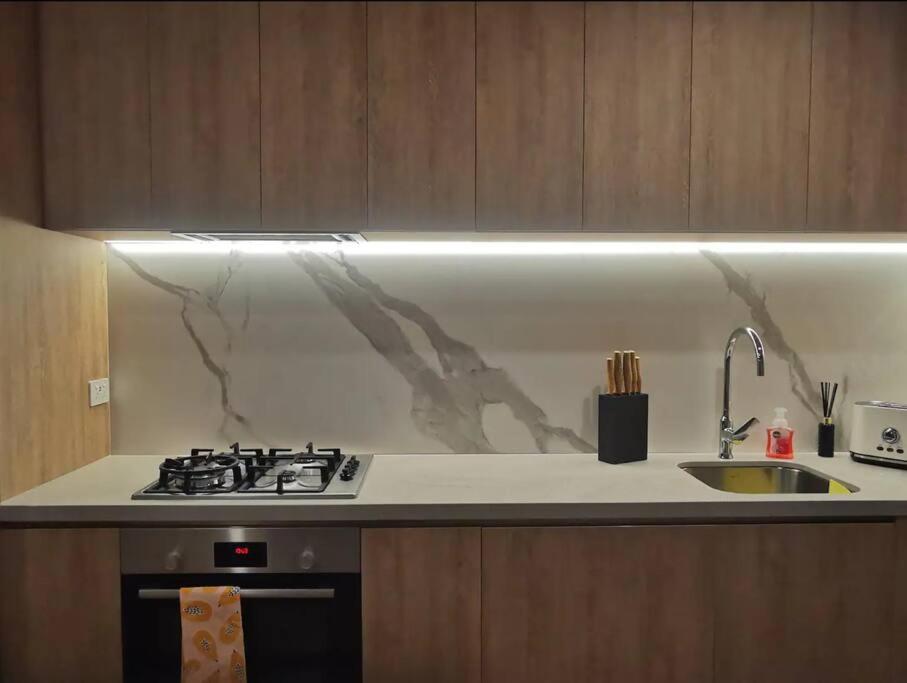 Casino Residences 1 & 2 Bedroom Apartments 黄金海岸 外观 照片