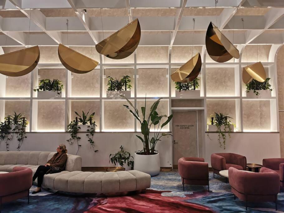 Casino Residences 1 & 2 Bedroom Apartments 黄金海岸 外观 照片