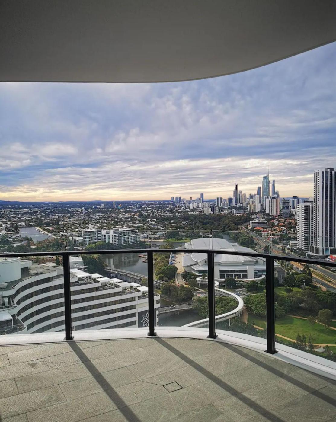 Casino Residences 1 & 2 Bedroom Apartments 黄金海岸 外观 照片