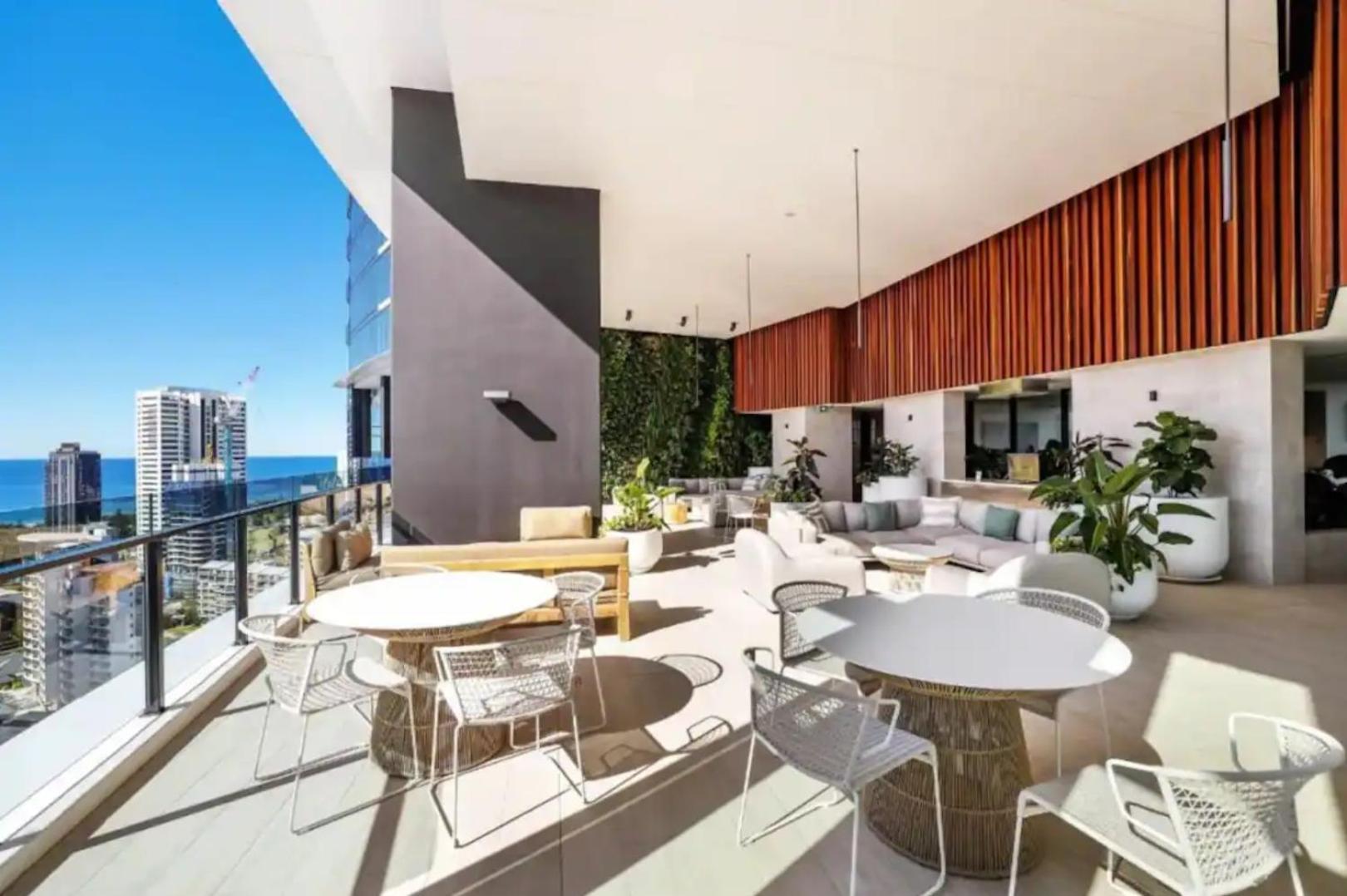 Casino Residences 1 & 2 Bedroom Apartments 黄金海岸 外观 照片